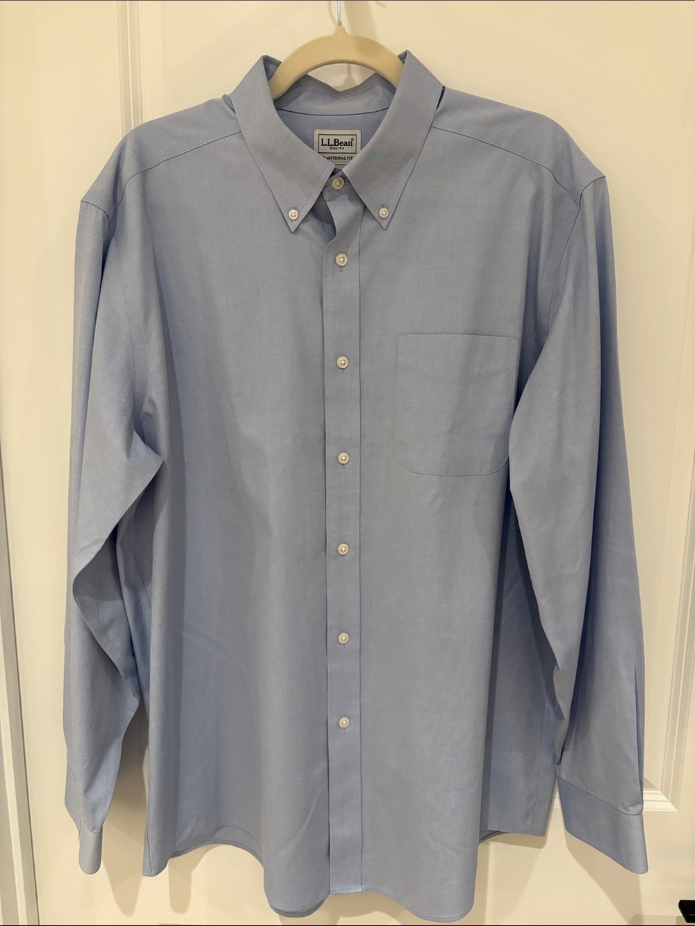 L.L. Bean Button Collar Dress Shirt - Blue 100% Cotton
